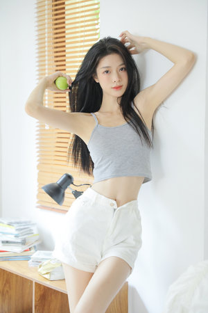 二次元比基尼